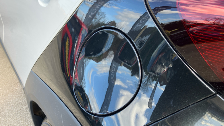 Toyota Aygo X 1.0 VVT-i Edge 5dr Petrol Hatchback